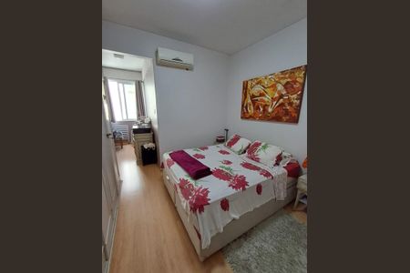 Apartamento à venda com 75m², 2 quartos e sem vaga
