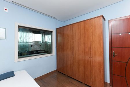 Casa à venda com 160m², 3 quartos e 2 vagasQuarto 2