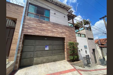 Casa à venda com 160m², 3 quartos e 2 vagasplaquinha instalada TIKP-186