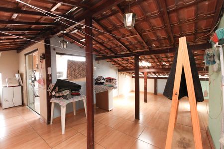 Casa à venda com 160m², 3 quartos e 2 vagasTerraço