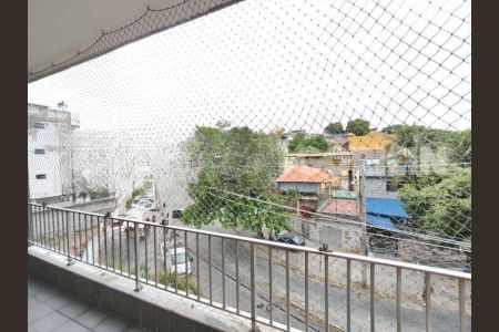 Apartamento à venda com 93m², 2 quartos e 1 vaga