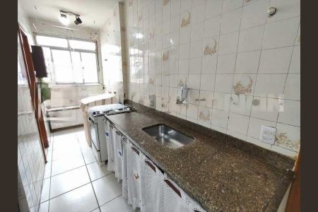 Apartamento à venda com 93m², 2 quartos e 1 vaga