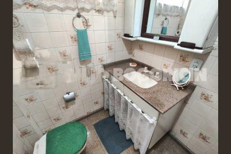 Apartamento à venda com 93m², 2 quartos e 1 vaga