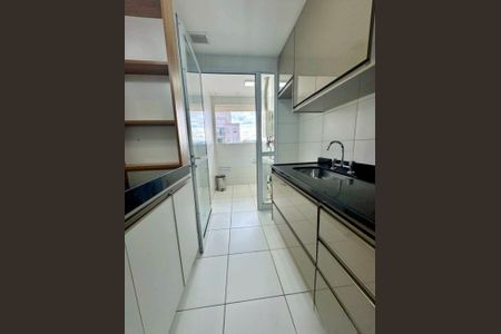 Apartamento à venda com 60m², 1 quarto e 1 vaga