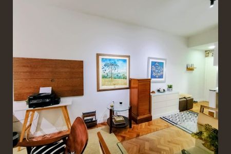Apartamento à venda com 30m², 1 quarto e sem vaga