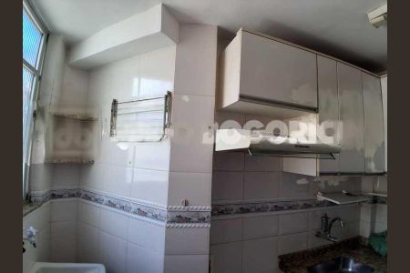 Apartamento à venda com 53m², 2 quartos e 1 vaga