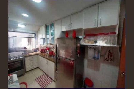 Apartamento à venda com 148m², 4 quartos e 2 vagas