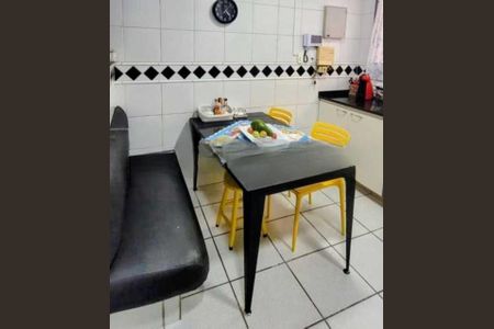 Casa de condomínio à venda com 350m², 4 quartos e 4 vagas