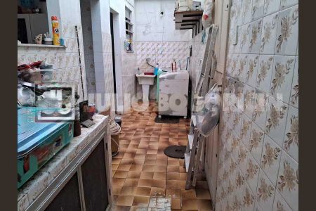 Casa de condomínio à venda com 69m², 3 quartos e 1 vaga