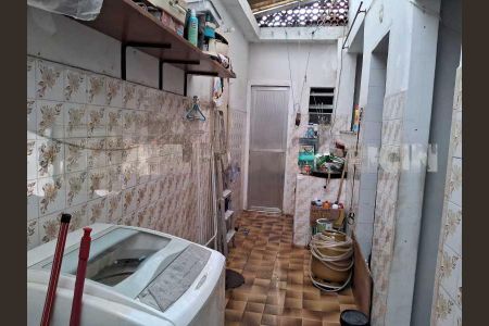 Casa de condomínio à venda com 69m², 3 quartos e 1 vaga