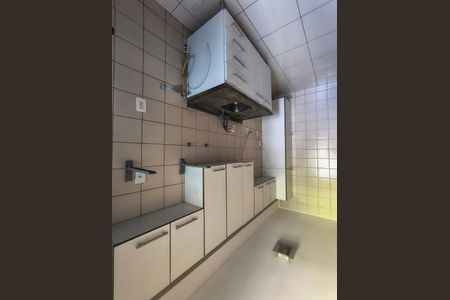 Apartamento à venda com 58m², 2 quartos e 1 vagaCozinha e Área de Serviço