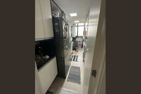 Apartamento à venda com 142m², 4 quartos e 2 vagas