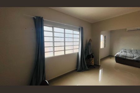 Casa à venda com 290m², 4 quartos e 5 vagas
