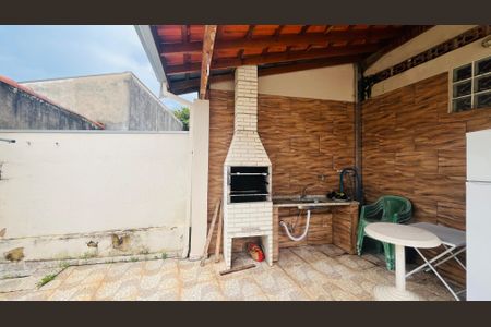 Casa à venda com 290m², 4 quartos e 5 vagas