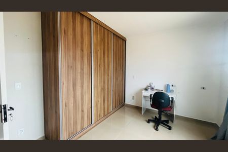 Casa à venda com 290m², 4 quartos e 5 vagas