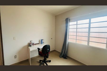 Casa à venda com 290m², 4 quartos e 5 vagas