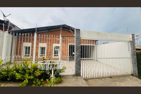 Casa à venda com 290m², 4 quartos e 5 vagas