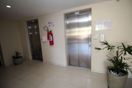 Apartamento à venda com 45m², 2 quartos e 1 vagaÁrea comum - Elevadores