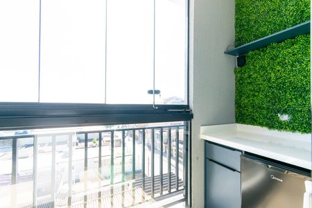 Apartamento para alugar com 43m², 2 quartos e sem vaga Apartamento para alugar com 43m², 2 quartos e sem vagaVaranda da Sala