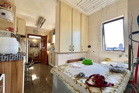 Apartamento à venda com 180m², 3 quartos e 2 vagasÁrea de Serviço