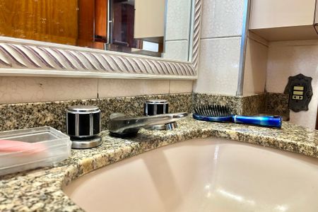 Apartamento à venda com 180m², 3 quartos e 2 vagasBanheiro da Suíte 2