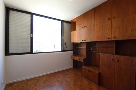 Apartamento para alugar com 120m², 3 quartos e 1 vagaQuarto 3