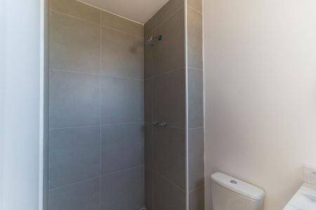 Apartamento para alugar com 57m², 2 quartos e sem vaga Apartamento para alugar com 57m², 2 quartos e sem vagaBanheiro