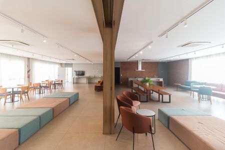 Apartamento para alugar com 57m², 2 quartos e sem vaga Apartamento para alugar com 57m², 2 quartos e sem vagaÁrea comum - Salão de festas