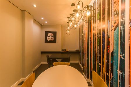 Apartamento para alugar com 57m², 2 quartos e sem vaga Apartamento para alugar com 57m², 2 quartos e sem vagaSala de Jogos