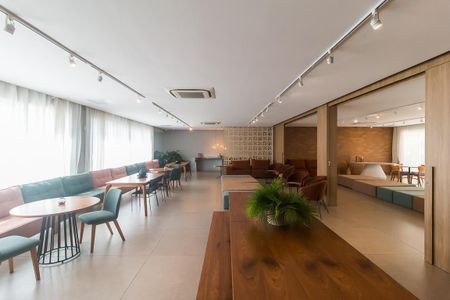 Apartamento para alugar com 57m², 2 quartos e sem vaga Apartamento para alugar com 57m², 2 quartos e sem vagaÁrea comum - Salão de festas