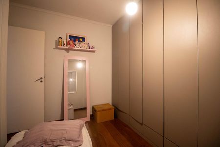 Apartamento para alugar com 72m², 3 quartos e 2 vagasQuarto 2