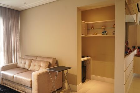 Apartamento para alugar com 242m², 4 quartos e 4 vagasSala