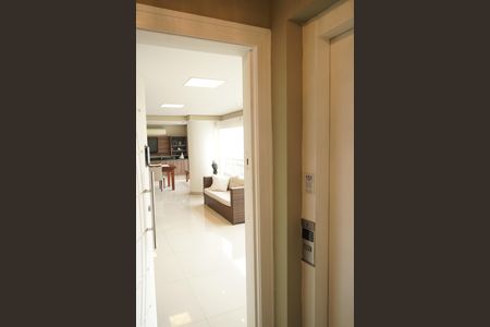 Apartamento para alugar com 242m², 4 quartos e 4 vagasVaranda gourmet - Acesso privativo