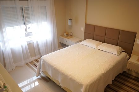 Apartamento para alugar com 242m², 4 quartos e 4 vagasSuíte master