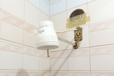 Casa para alugar com 50m², 1 quarto e 1 vagaBanheiro - Chuveiro 