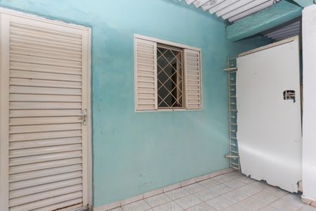 Casa para alugar com 50m², 1 quarto e 1 vagaEntrada 