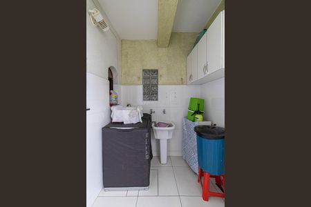 Casa à venda com 250m², 3 quartos e 2 vagas Casa à venda com 250m², 3 quartos e 2 vagasÁrea de Serviço