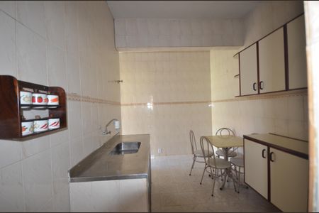 Casa para alugar com 80m², 2 quartos e 1 vagaCozinha
