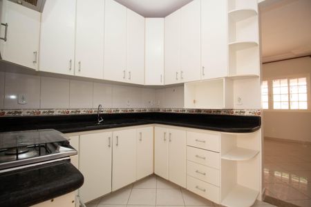 Casa para alugar com 132m², 4 quartos e 3 vagasCozinha