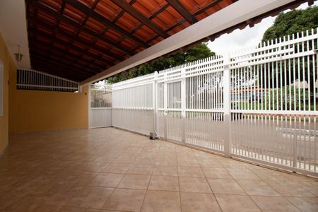 Casa para alugar com 132m², 4 quartos e 3 vagasGaragem