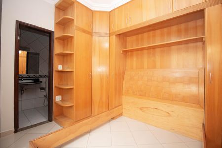 Casa para alugar com 132m², 4 quartos e 3 vagasSuíte 2