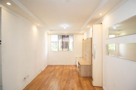 Sala de apartamento para alugar com 2 quartos, 41m² em Vila Regina, São Paulo