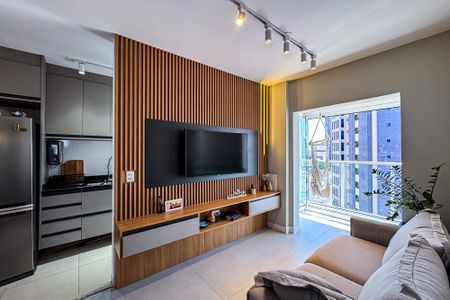 Sala de apartamento para alugar com 1 quarto, 40m² em Vila Regente Feijó, São Paulo