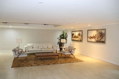 Apartamento para alugar com 93m², 2 quartos e 1 vagaHall Social