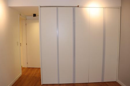 Apartamento para alugar com 93m², 2 quartos e 1 vagaDormitório - Suíte