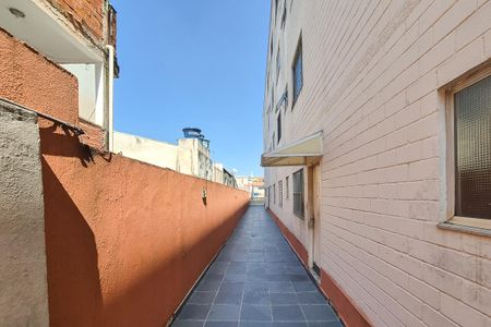 Apartamento à venda com 60m², 2 quartos e 1 vagacorredor