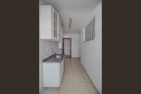 Apartamento para alugar com 75m², 2 quartos e 2 vagasCozinha