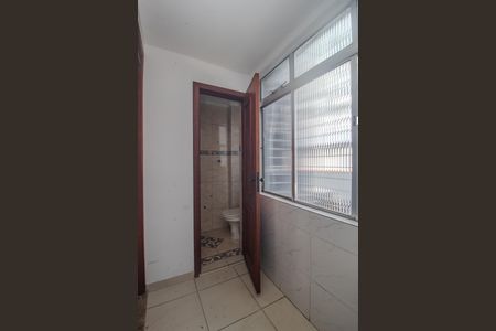 Apartamento para alugar com 75m², 2 quartos e 2 vagascorredor