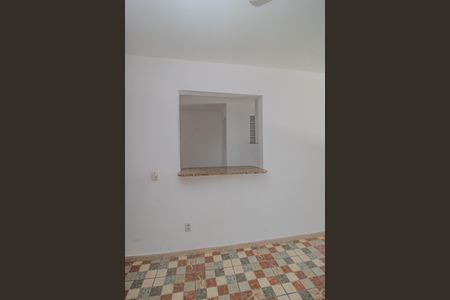 Apartamento para alugar com 75m², 2 quartos e 2 vagasSala