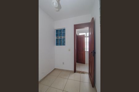 Apartamento para alugar com 75m², 2 quartos e 2 vagasÁrea de Serviço